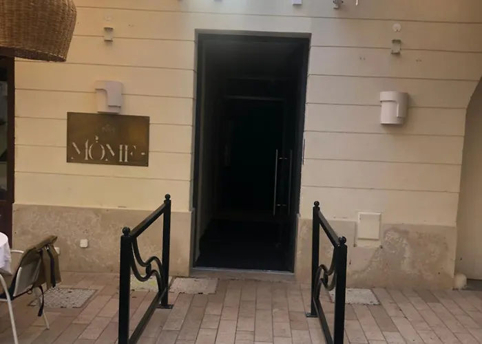 Centre Heart Of Cannes